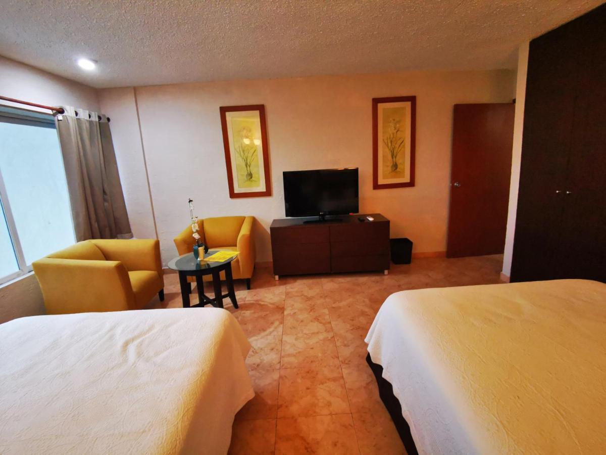 Brisas Beachfront Studios In Hotel Zone Cancún Exterior foto