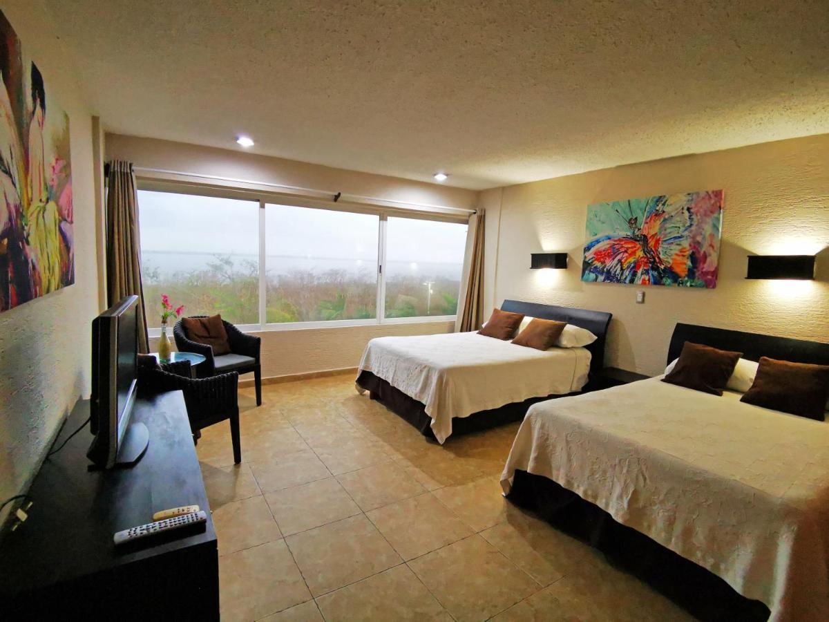 Brisas Beachfront Studios In Hotel Zone Cancún Exterior foto